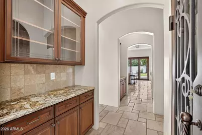 5807 E Orange Blossom Lane, Phoenix, AZ 85018 - Photo 15