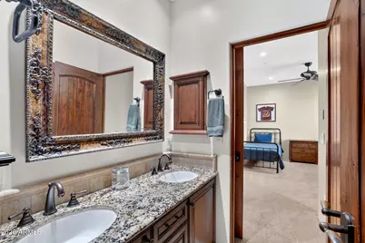 5807 E Orange Blossom Lane, Phoenix, AZ 85018 - Photo 31