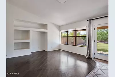 25836 N 43rd Place, Phoenix, AZ 85050 - Photo 11