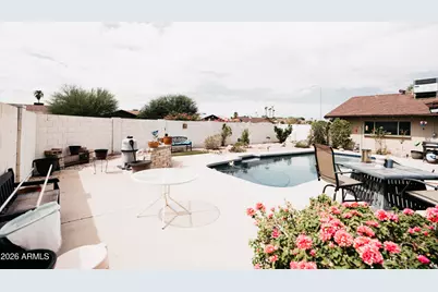 9801 N 49th Lane, Glendale, AZ 85302 - Photo 31