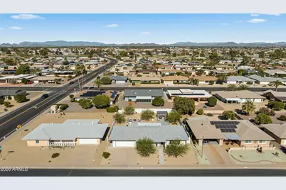 10132 W Oak Ridge Drive, Sun City, AZ 85351 - Photo 35
