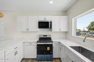 308 S 5th Ave, Buckeye, AZ 85326 - Photo 17