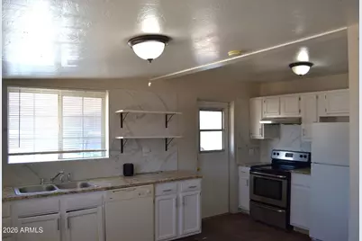 711 E 4th Street #709, Casa Grande, AZ 85122 - Photo 3