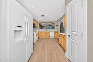 6632 S 18th Dr, Phoenix, AZ 85041 - Photo 11