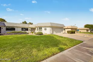 10344 W Hutton Dr, Sun City, AZ 85351 - Photo 5