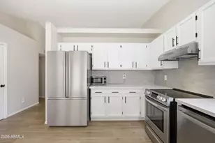 8520 W Palm Ln, Phoenix, AZ 85037 - Photo 9