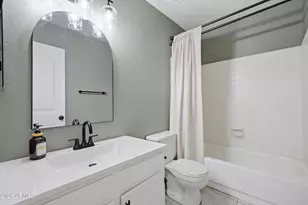 8520 W Palm Ln, Phoenix, AZ 85037 - Photo 23
