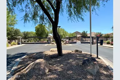 2217 W Alicia Drive, Phoenix, AZ 85041 - Photo 45