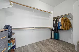 2217 W Alicia Dr, Phoenix, AZ 85041 - Photo 23