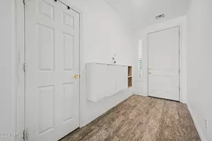 2217 W Alicia Dr, Phoenix, AZ 85041 - Photo 9