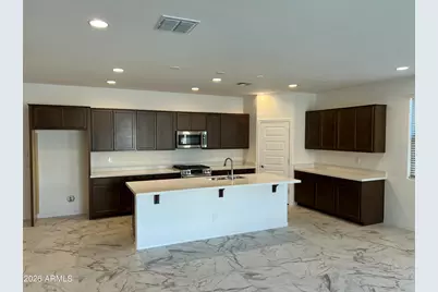 10214 W Indianola Avenue, Avondale, AZ 85392 - Photo 5
