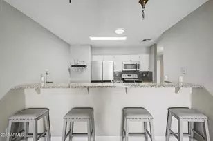1021 S Greenfield Rd, Mesa, AZ 85206 - Photo 17