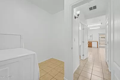 8748 W Wood Drive, Peoria, AZ 85381 - Photo 15
