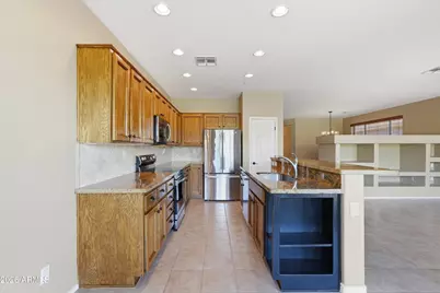 2446 W Muirfield Drive, Anthem, AZ 85086 - Photo 19