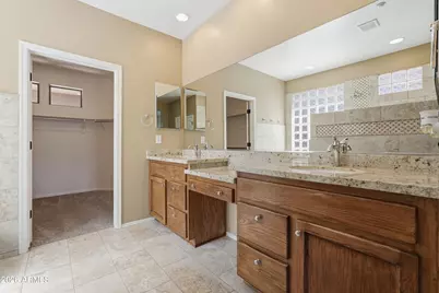 2446 W Muirfield Drive, Anthem, AZ 85086 - Photo 31