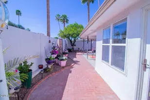 7817 E Mariposa Dr, Scottsdale, AZ 85251 - Photo 23
