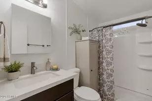 300 S Val Vista Dr, Mesa, AZ 85204 - Photo 9