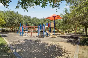 2721 S Decatur Dr, Gilbert, AZ 85295 - Photo 45