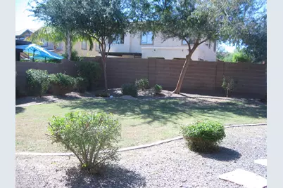 12616 W Blackstone Lane, Peoria, AZ 85383 - Photo 17