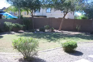 12616 W Blackstone Ln, Peoria, AZ 85383 - Photo 17