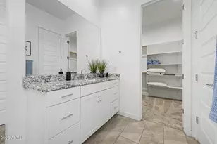 9337 W Sells Dr, Phoenix, AZ 85037 - Photo 17