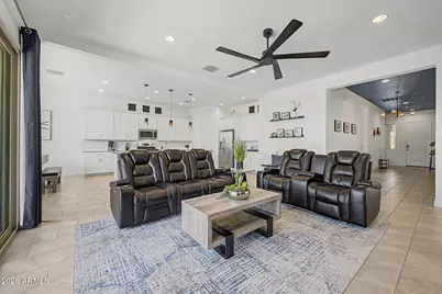 9337 W Sells Drive, Phoenix, AZ 85037 - Photo 5