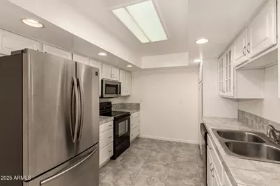 13657 N 108th Drive, Sun City, AZ 85351 - Photo 9