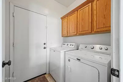 6611 S 25th Drive, Phoenix, AZ 85041 - Photo 23