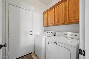 6611 S 25th Dr, Phoenix, AZ 85041 - Photo 23