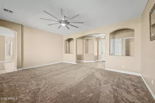 6611 S 25th Dr, Phoenix, AZ 85041 - Photo 5