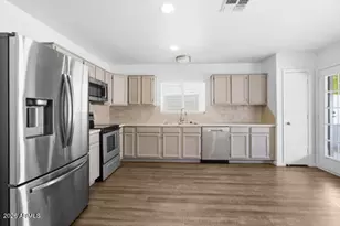 10111 W Colter St, Glendale, AZ 85307 - Photo 5