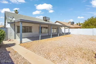 10111 W Colter Street, Glendale, AZ 85307 - Photo 15