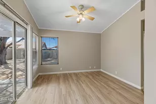 3231 E Menadota Dr, Phoenix, AZ 85050 - Photo 7