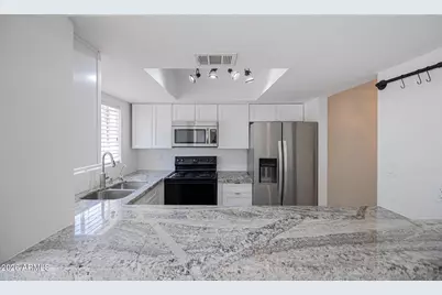 1808 N 32nd Street #104, Phoenix, AZ 85008 - Photo 9