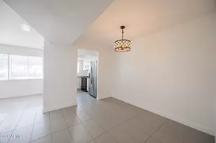 1808 N 32nd St, Phoenix, AZ 85008 - Photo 11