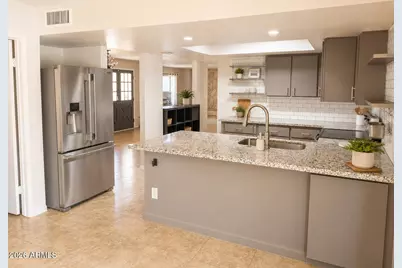 11460 S Pawnee Circle, Phoenix, AZ 85044 - Photo 7