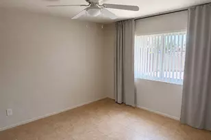 11460 S Pawnee Cir, Phoenix, AZ 85044 - Photo 11