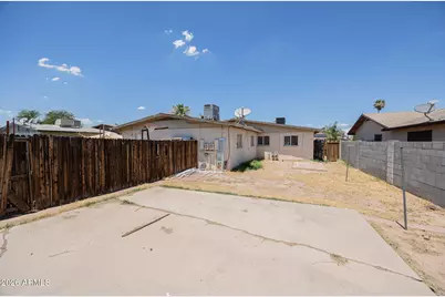 949 E Flint Street # 1, Chandler, AZ 85225 - Photo 17