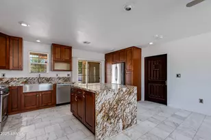 3423 N 14th St, Phoenix, AZ 85014 - Photo 5