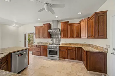 2356 E Cheryl Drive, Phoenix, AZ 85028 - Photo 15