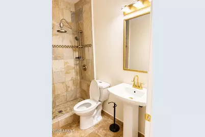 13871 W Windsor Avenue, Goodyear, AZ 85395 - Photo 17