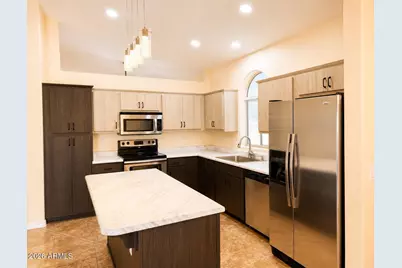 13871 W Windsor Avenue, Goodyear, AZ 85395 - Photo 5