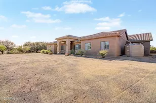 14032 E Cavedale Dr, Scottsdale, AZ 85262 - Photo 3