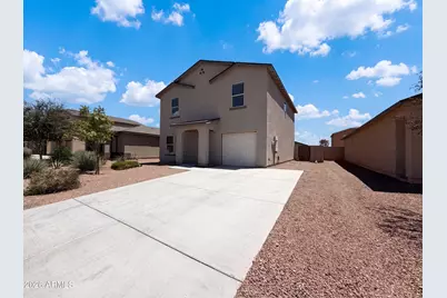137 W Dewey Avenue, Coolidge, AZ 85128 - Photo 1