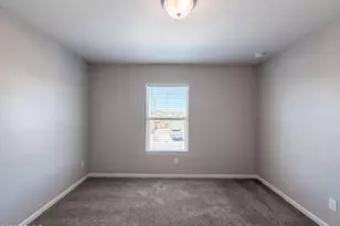 137 W Dewey Ave, Coolidge, AZ 85128 - Photo 7