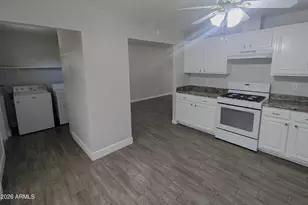8127 E Mitchell Dr, Scottsdale, AZ 85251 - Photo 5