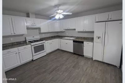 8127 E Mitchell Drive, Scottsdale, AZ 85251 - Photo 7