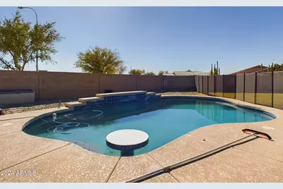 8735 W Royal Palm Road, Peoria, AZ 85345 - Photo 11