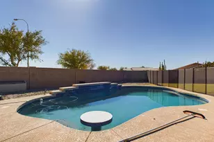 8735 W Royal Palm Rd, Peoria, AZ 85345 - Photo 11