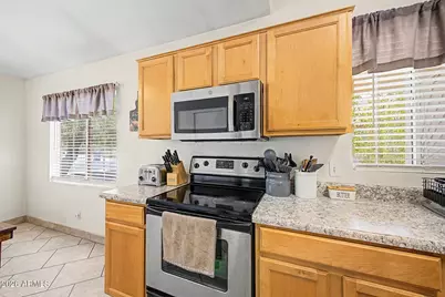 8833 E Dallas Street, Mesa, AZ 85207 - Photo 7